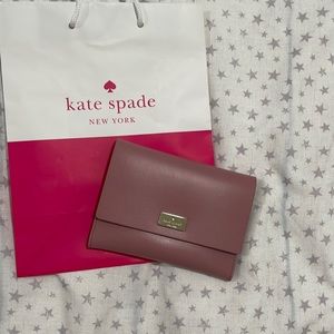 Kate Spade medium pim wallet